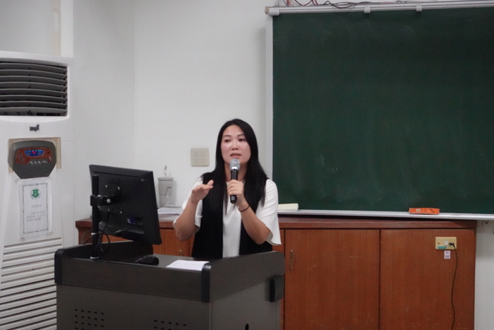 114學年度第一學期生涯發展座談會圖片