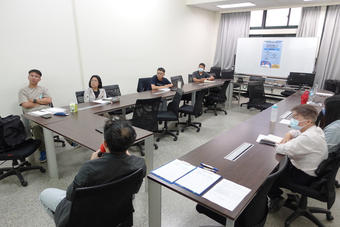 113學年度第2學期業師協同教學：長照服務暨醫事人員管理法制與勞動安全圖片